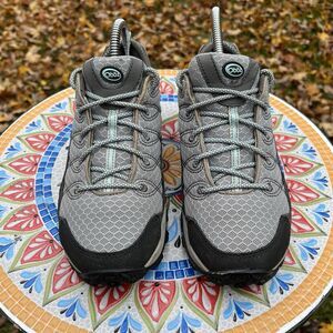 Oboz Pika Low Trail Hiking Sneakers Womens 7.5 Gray Mint Outdoors RARE